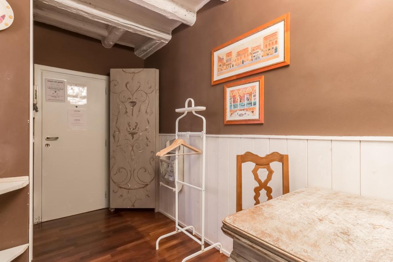 Apartamento Ca Falier Piccolo - Little Sweet Studio In 10-12 Minutes From Bus&Train Station Venecia Exterior foto