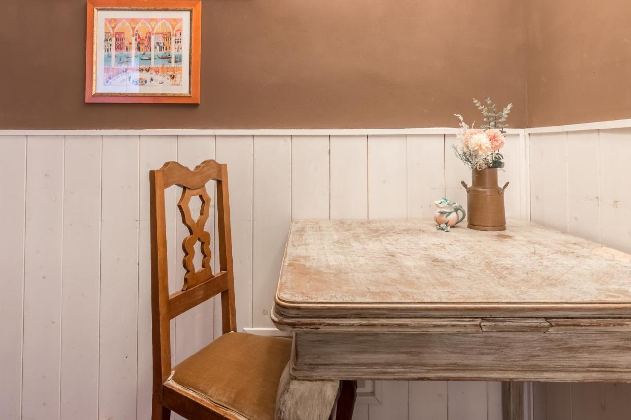 Apartamento Ca Falier Piccolo - Little Sweet Studio In 10-12 Minutes From Bus&Train Station Venecia Exterior foto